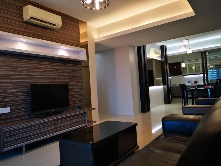 Glamorous At Kinta Riverfront Apartment Ipoh Zewnętrze zdjęcie